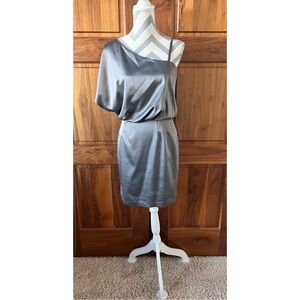 Elegant Gray One-Shoulder Dress